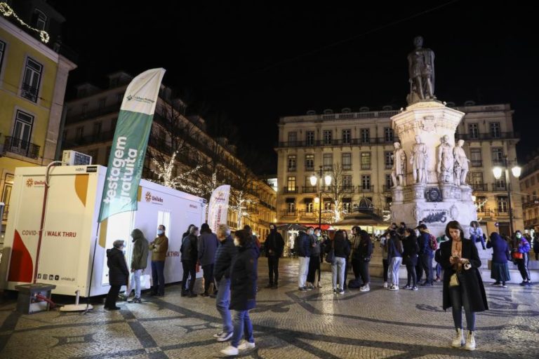 Covid-19: Portugal pode ultrapassar as 480 infeções por 100 mil habitantes em menos de 15 dias