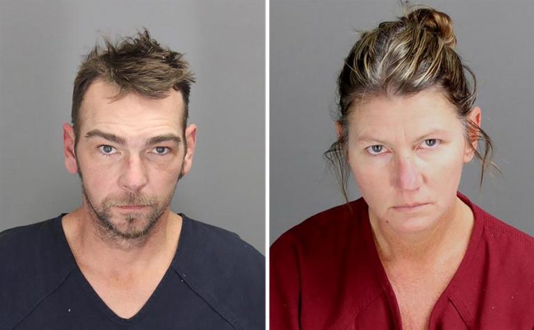 Pais de adolescente que matou  alunos no Michingam dizem-se inocentes mas fiança é de 1 milhão