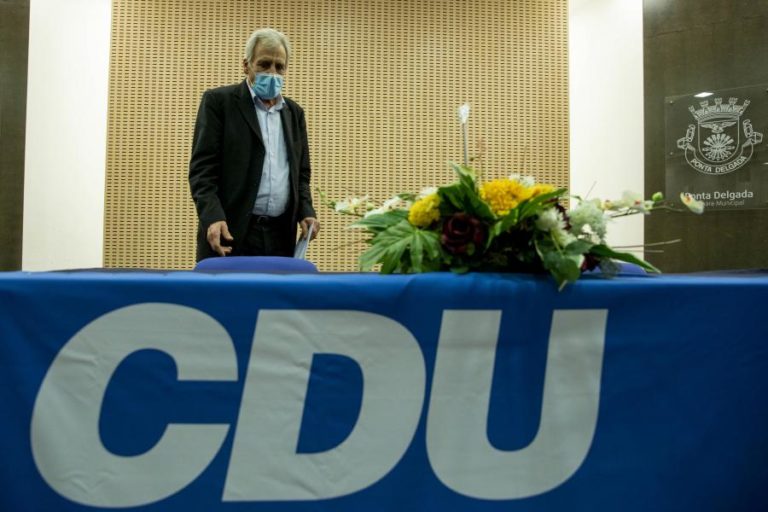 Legislativas: Jerónimo diz que PS, PSD e Presidente da República querem garantir política de direita