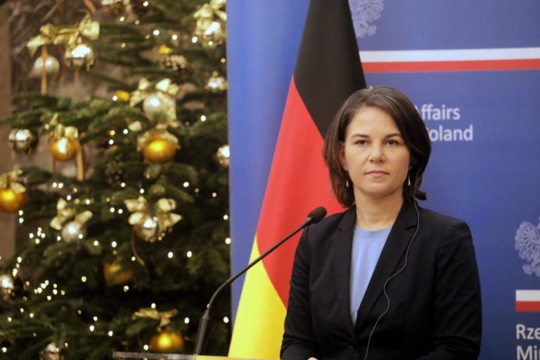 Alemanha sugere aplicação de sanções da UE ao líder dos sérvios bósnios