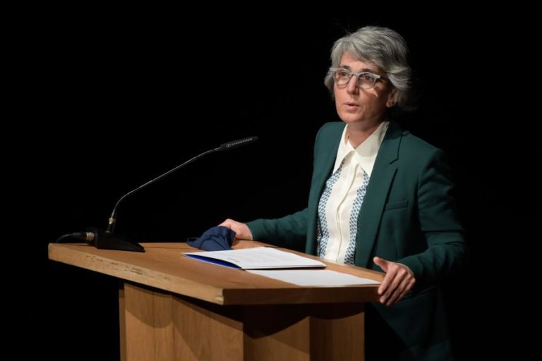 Óbito/Leonor Xavier: Ministra da Cultura lamenta morte de “uma autora acutilante”