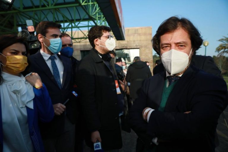 Poiares Maduro desafia Costa a assumir se viabiliza Governo social-democrata