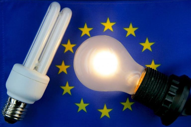 França quer mudar cálculo do preço da eletricidade na UE