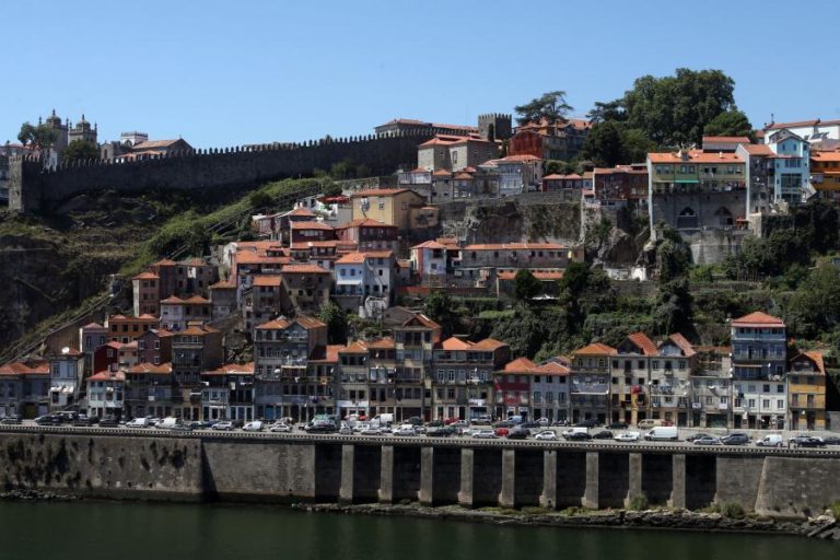 Ministério Público acusa 24 pessoas por tráfico de droga no Porto