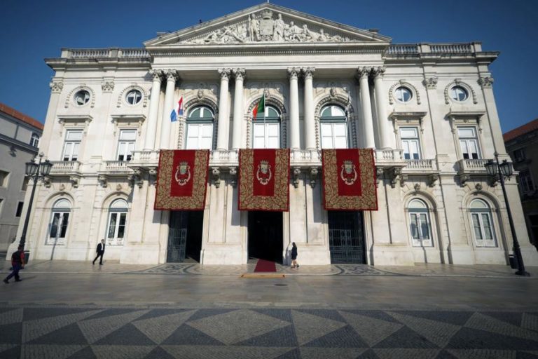 CML/Rússia: Município multado em 1,2 ME pela Comissão de Proteção de Dados