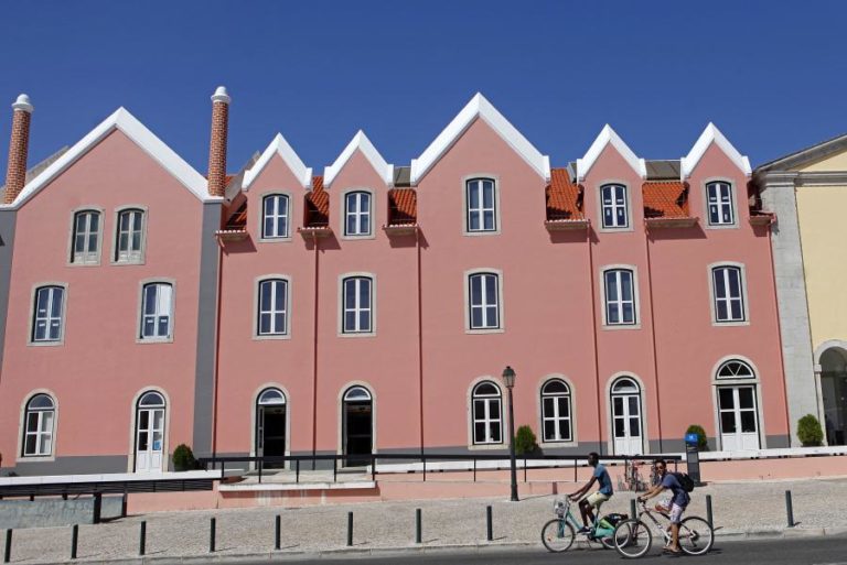 Exposições inéditas de Victor Neves, Catarina Lucas e Pepe Barragán em Cascais