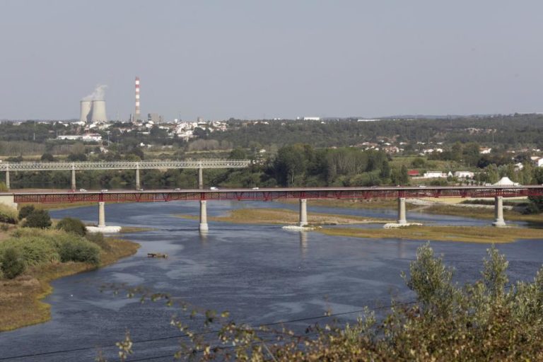 Prazo para candidaturas ao ponto de ligação à rede elétrica da central do Pego termina hoje