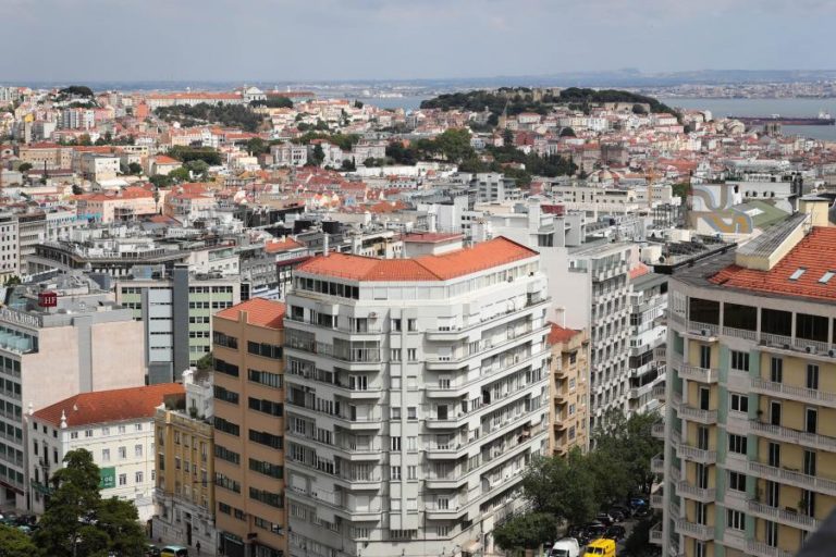 Preços das casas sobem 9,2% na UE e 8,8% na zona euro no 3.º trimestre de 2021