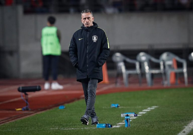 Coreia do Sul e Paulo Bento goleiam Islândia em jogo particular