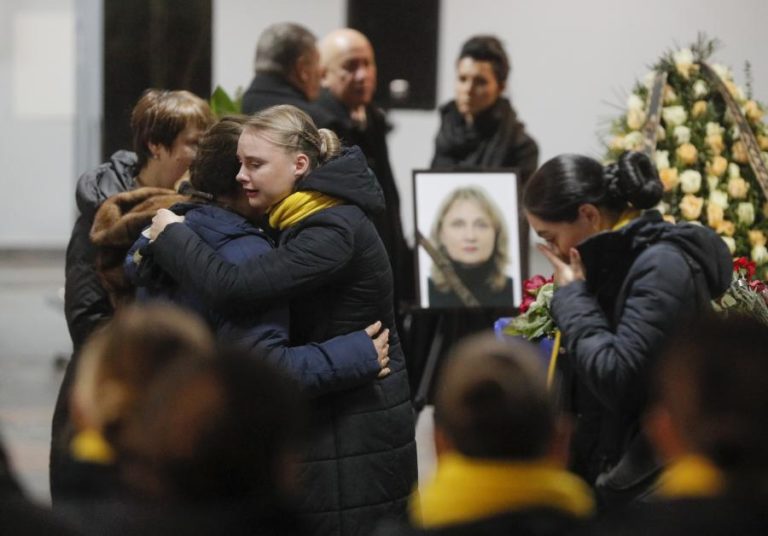 Irão começa a indemnizar famílias de vítimas de Boeing abatido “por engano”