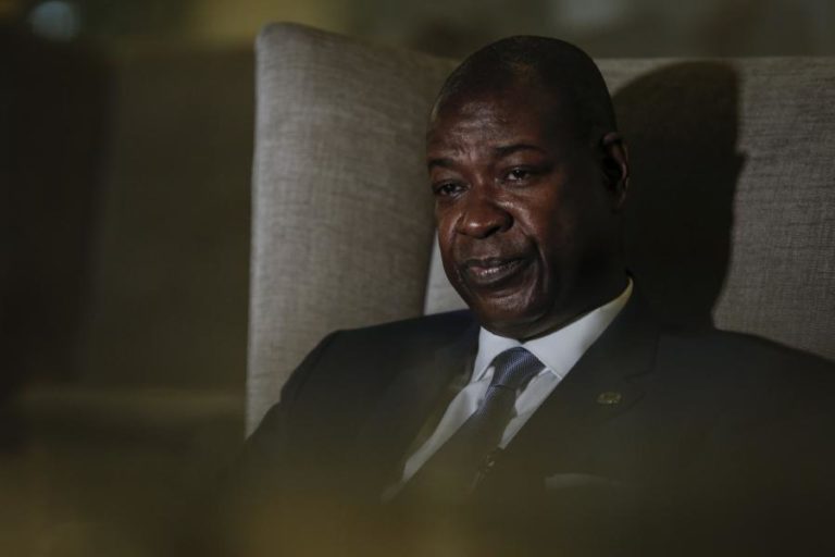 PM da Guiné-Bissau felicita António Costa por maioria absoluta
