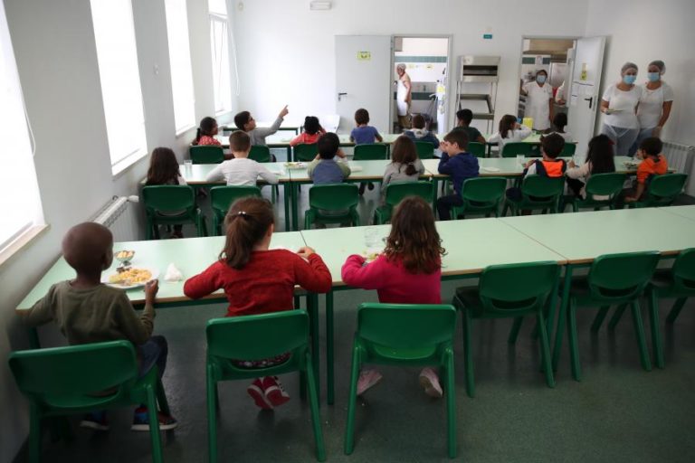 Mais de 330 mil crianças eram pobres em 2019, revela “Portugal, Balanço Social”