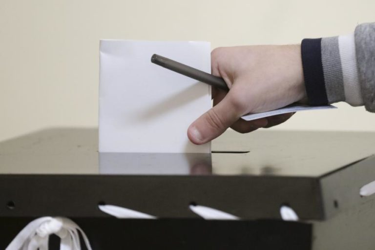 Legislativas: Altos e baixos do voto antecipado desde 2019