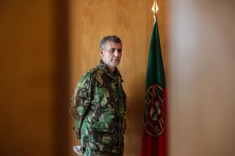 Covid-19: Gouveia e Melo ordena vacinação dos operacionais da Marinha