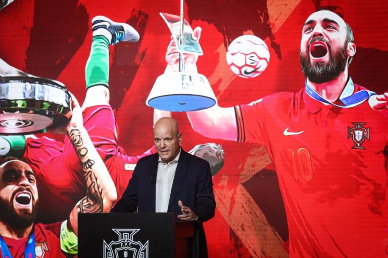 Futsal/Euro: Jorge Braz considera jogo com a Sérvia de “exigência máxima”