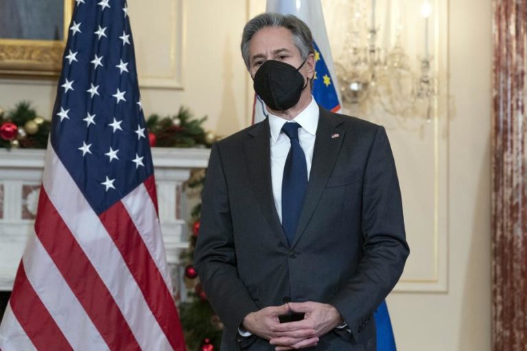 Ucrânia: Blinken desloca-se a Kiev para demonstrar apoio dos EUA
