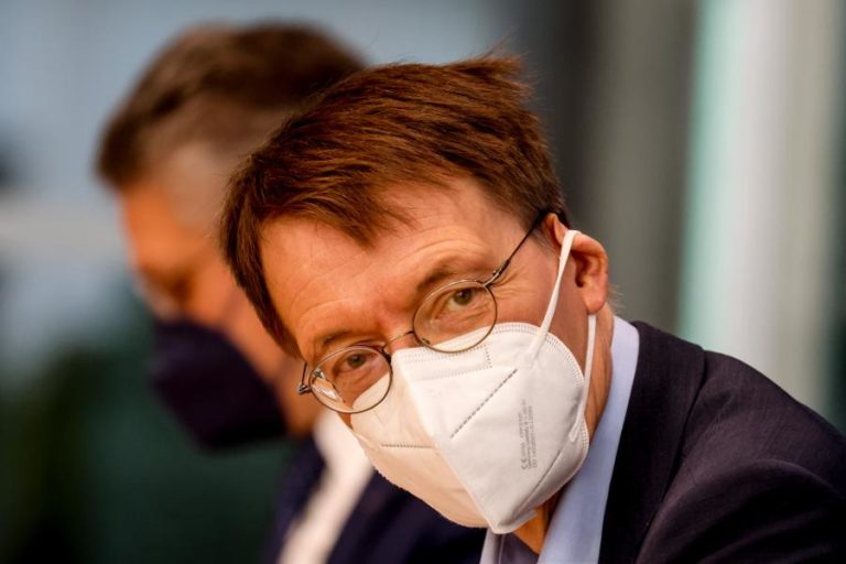 Covid-19: Incidência de casos continua a subir na Alemanha