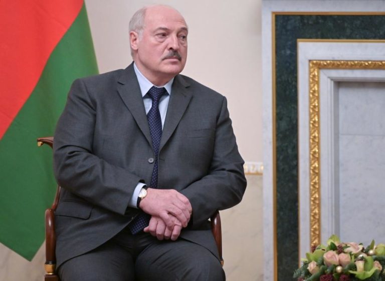 Ucrânia: Bielorrússia promete entrar na guerra se aliada Rússia for atacada