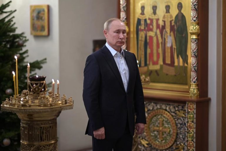 Cazaquistão: Putin anuncia que forças destacadas saem após o fim da missão