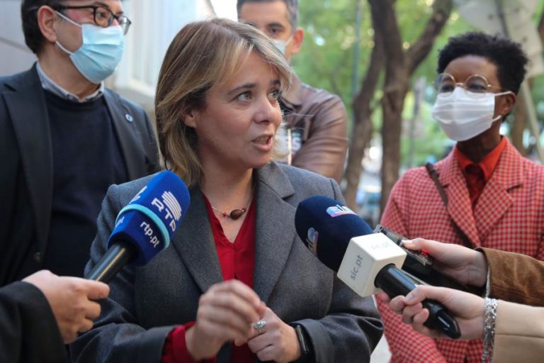 Catarina Martins questiona idoneidade do presidente do Novo Banco