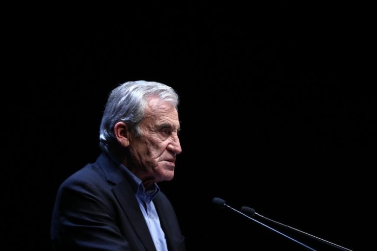 Legislativas: Jerónimo acusa direita de querer entregar “negócio da doença” aos privados
