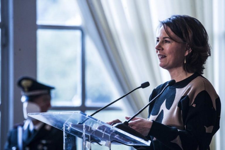 Chefe da diplomacia alemã em Kiev e em Moscovo na próxima semana