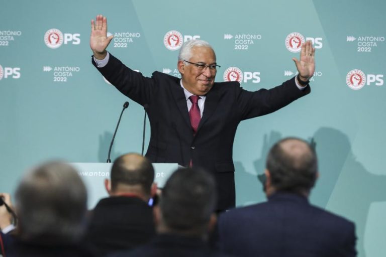 Legislativas: Costa diz que Açores devem ser “vacina” contra “vitória de toda a direita”