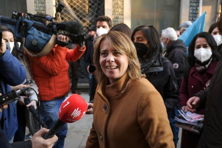 Legislativas: Catarina Martins diz que é “bom sinal” que direita fique incomodada com o BE