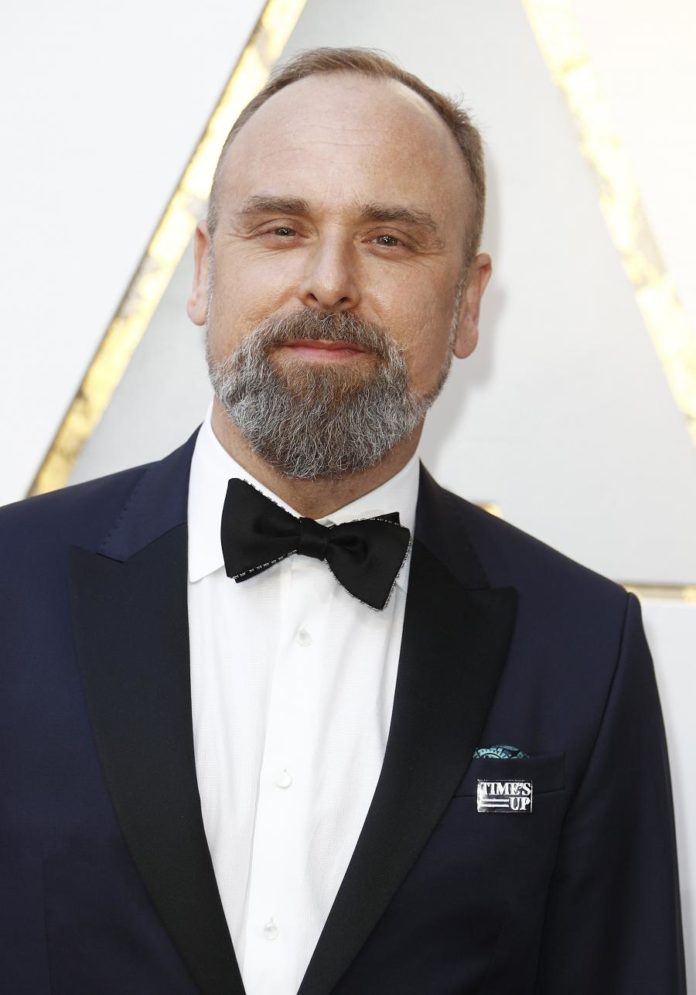 23817971.jpg
