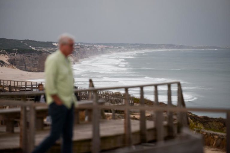 Sete distritos sob aviso laranja a partir de quinta-feira devido à agitação marítima