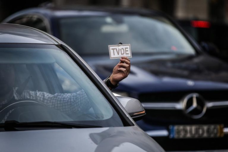 Motoristas de TVDE em protesto quarta-feira na defesa das condições de trabalho
