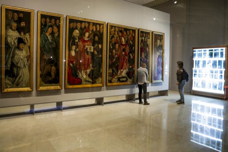 Cores originais dos Painéis de São Vicente começam a revelar-se com restauro