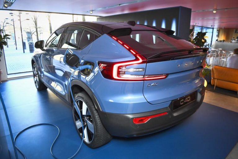 Volvo Cars investe 955 ME na Suécia para produzir modelos 100% elétricos