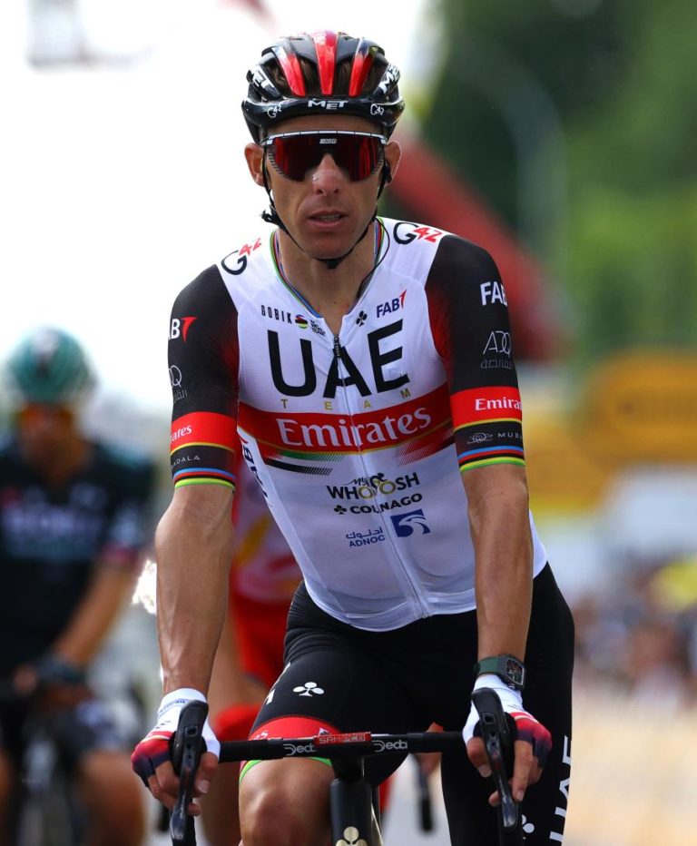 Rui Costa acaba Volta a Omã no terceiro lugar após sexta e última etapa
