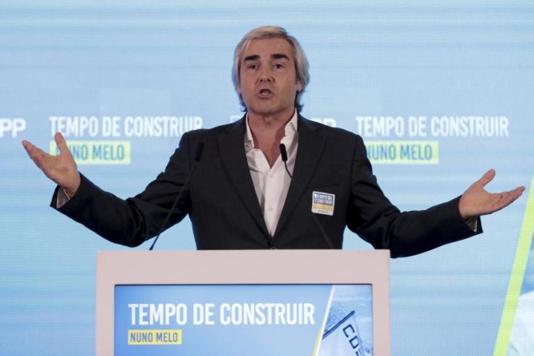 Nuno Melo admite candidatura à liderança do CDS-PP