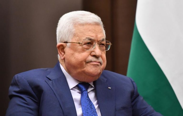 Líder palestiniano Mahmud Abbas apela a “reformas” em momento de contestação interna