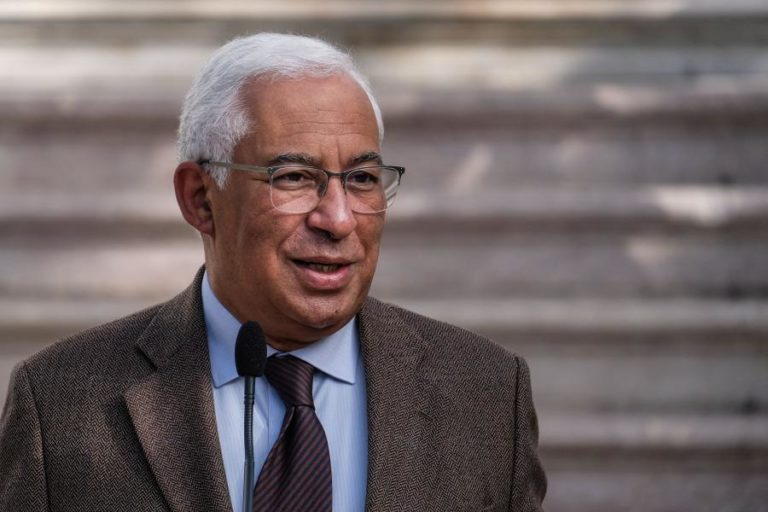 Costa salienta redução do abandono escolar em Portugal pelo quinto ano consecutivo