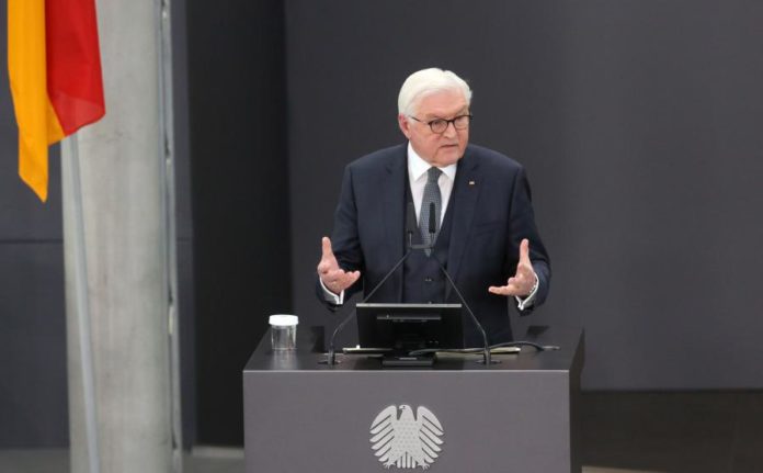 35638015.jpg