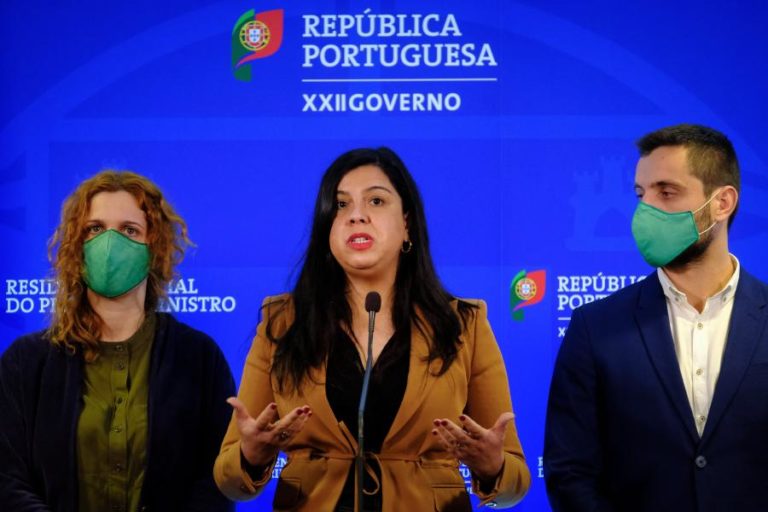 PAN diz que Governo vai acolher propostas no OE2022 e aguarda novas reuniões
