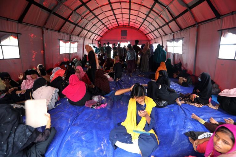 Myanmar: EUA falam pela primeira vez em “genocídio” contra minoria rohingya