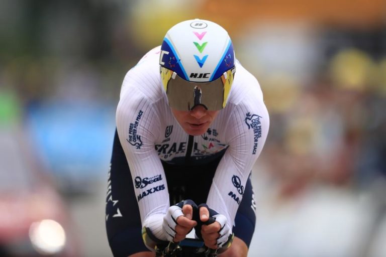 Chris Froome regressa à competição na Semana Internacional Coppi e Bartali