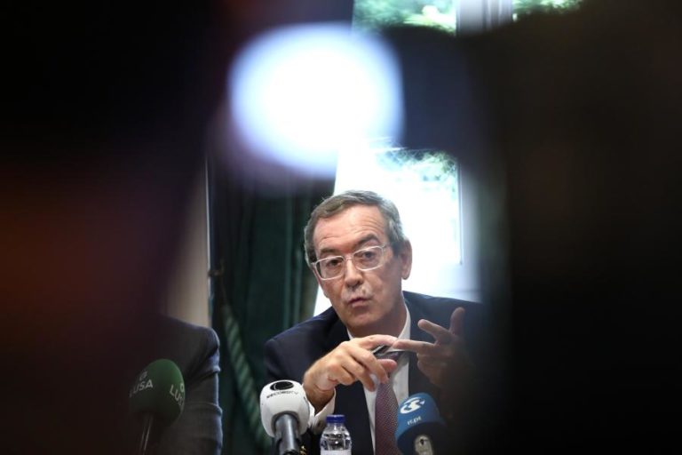 Covid-19: Libertação total dificilmente acontecerá em 15 dias — Bastonário da OM