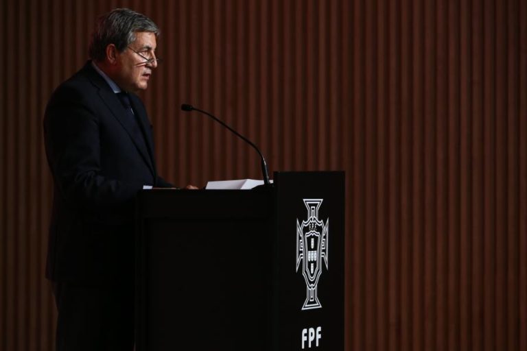 Fernando Gomes saúda clubes no aniversário após apuramento para o Mundial2022