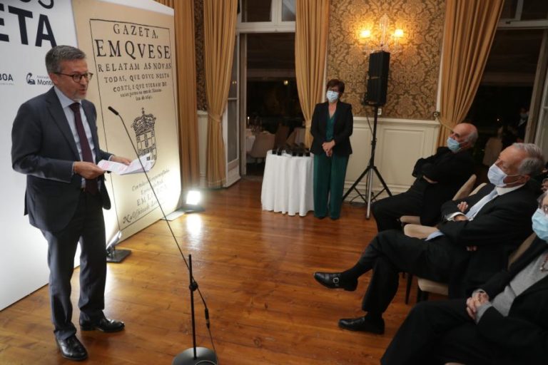 Moreira e Moedas pedem adiamento da transferência de competências em educação e saúde