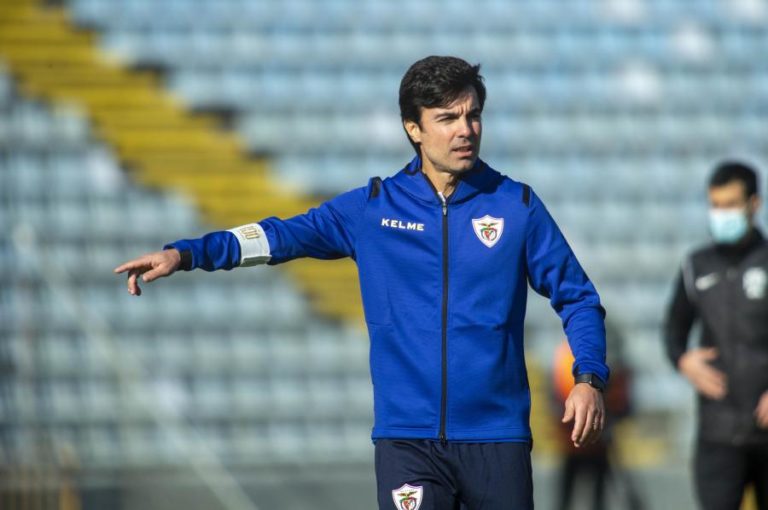 Treinador diz que Santa Clara não olha para a classificação dos adversários