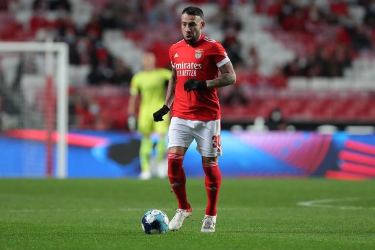 Benfiquista Otamendi chamado pela Argentina para defrontar Venezuela e Equador