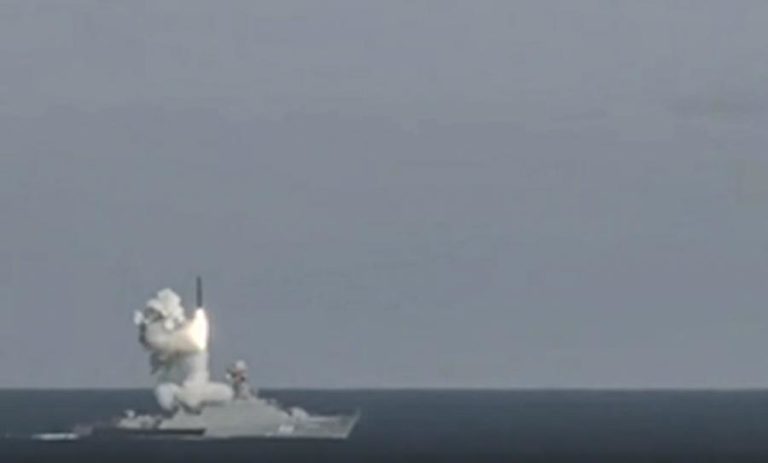 Ucrânia: Rússia acusa Kiev de colocar minas obsoletas nos mares Negro e de Azov