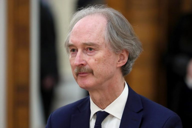 Síria: Retomadas negociações sobre nova Constituição com ONU a esperar progressos