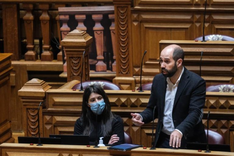Pedro Filipe Soares volta a ser líder da bancada parlamentar do BE