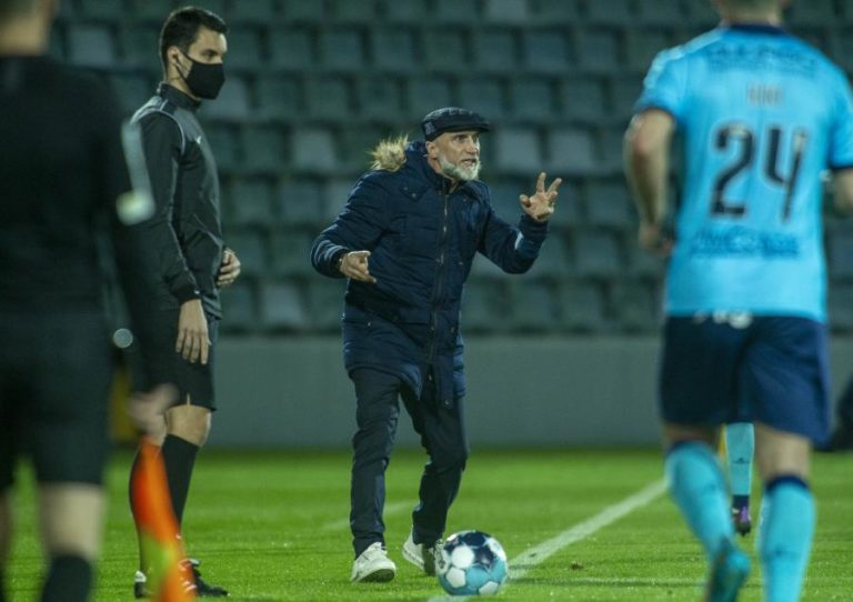 Álvaro Pacheco pede Vizela “inteligente” para contrariar Famalicão “agressivo”